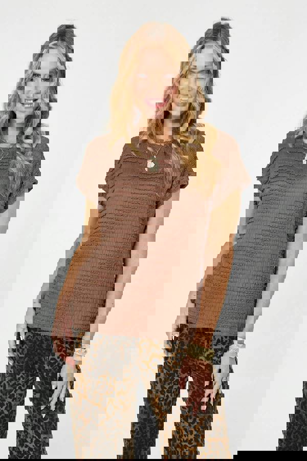 Brown | Ruffled Texture Short Sleeve Top