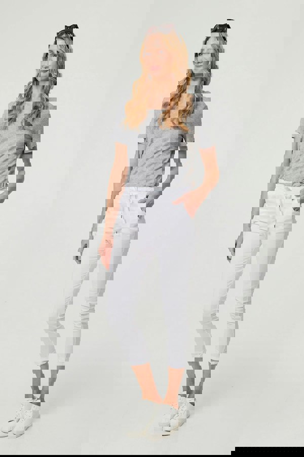 White | Tie Waist Slim Cropped Trousers
