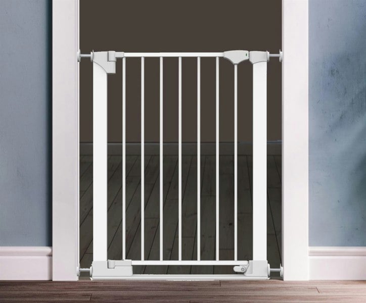 Safetots SafeStep Gate, White, 89cm - 96cm, Extra Low Walkthough, 74cm Extra Wide Doorway, One Piece Extra Wide Baby Gate