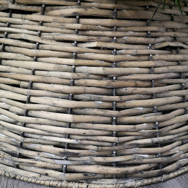 Samuel Alexander 40/58cm Samuel Alexander KD Willow Christmas Tree Skirt Wicker Rattan- Medium Natural