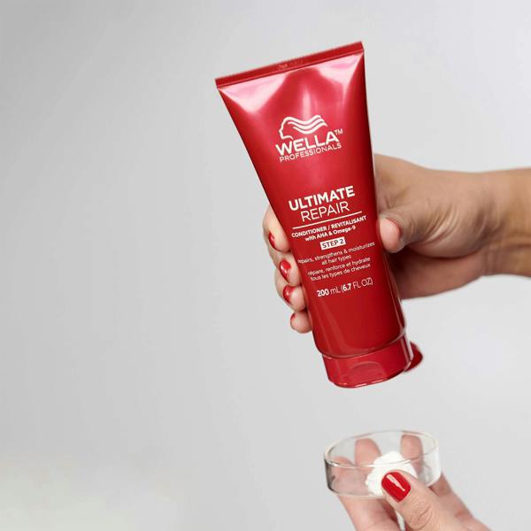 Wella Ultimate Repair Conditioner for All Types of Hair Damage 200ml - Additional 6