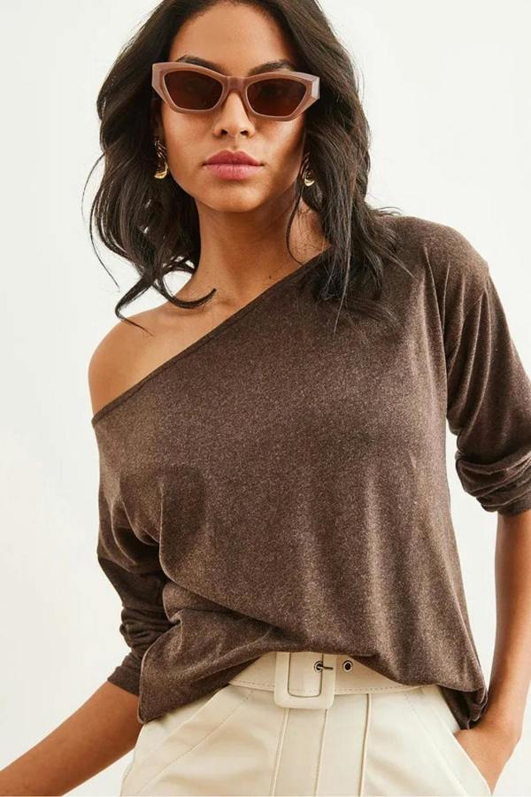 Hoxton Gal Boat Neck Wool-Viscose Draped Jumper
