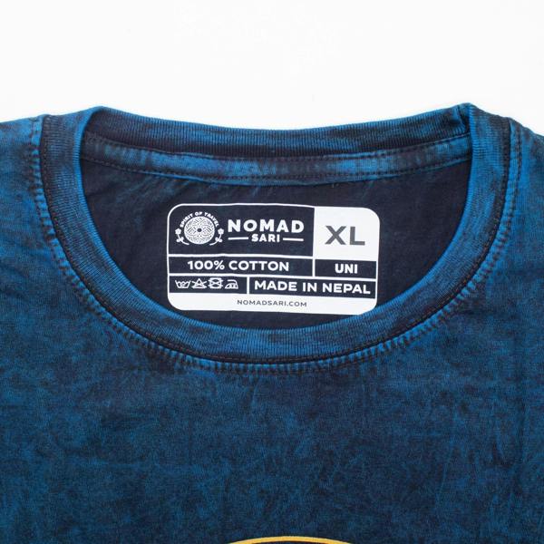 Blue stonewashed cotton T-shirt neckline with brand tag and size XL label