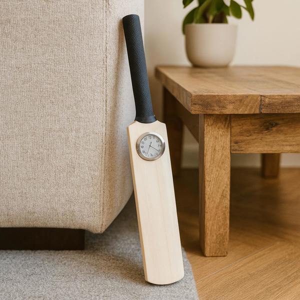 CRICKET-GIFTS Mini Bat Clock Ideal for Personalisation
