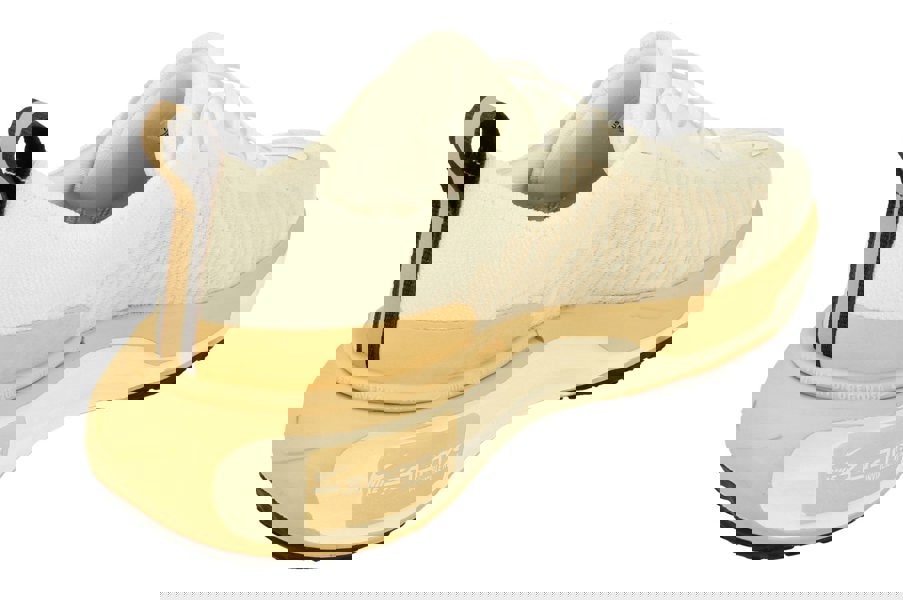 Nike Zoomx Invincible Run Fk 3 Mens Dr2615  106 - White Coconut Milk Sesame 106 - Photo 2