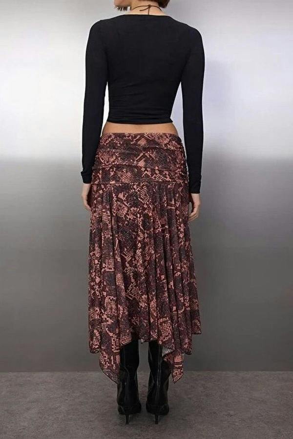 WOVCOR Skater Asymmetric Hem Detail Stretch Knit Skirt