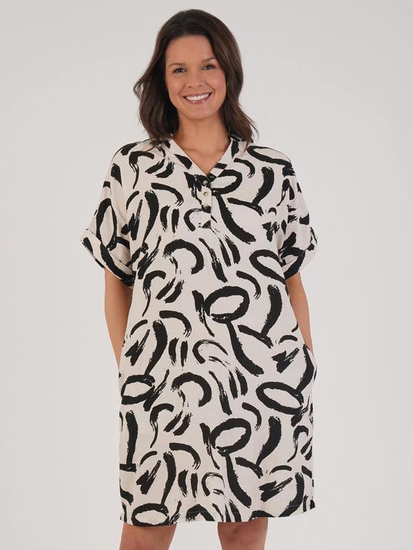 VIZ-A-VIZ Abstract Print Dress