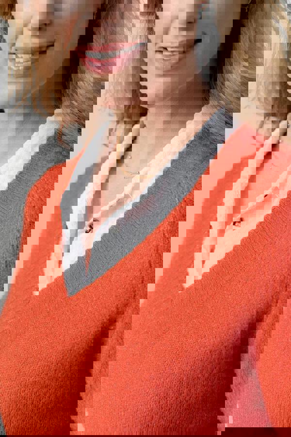 Lily & Me Woodchester V-Neck Boxy Knit Jumper Red