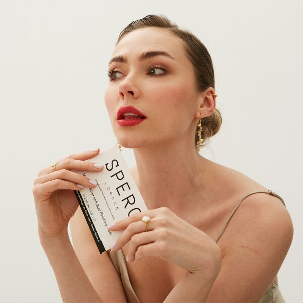 Spero London Jewellery Cleaning and Polishing Cloth - Full Size