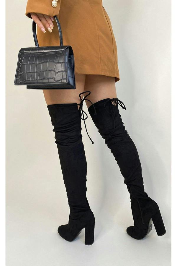 Chloe Knee Length High Heeled Boots - Black