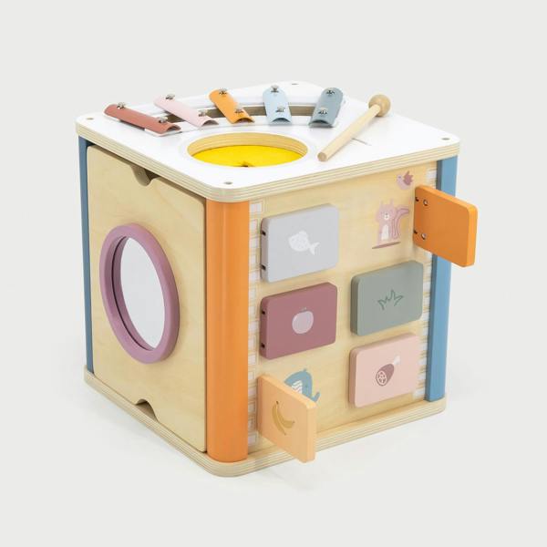 Polar B 8 in 1 Activity Cube