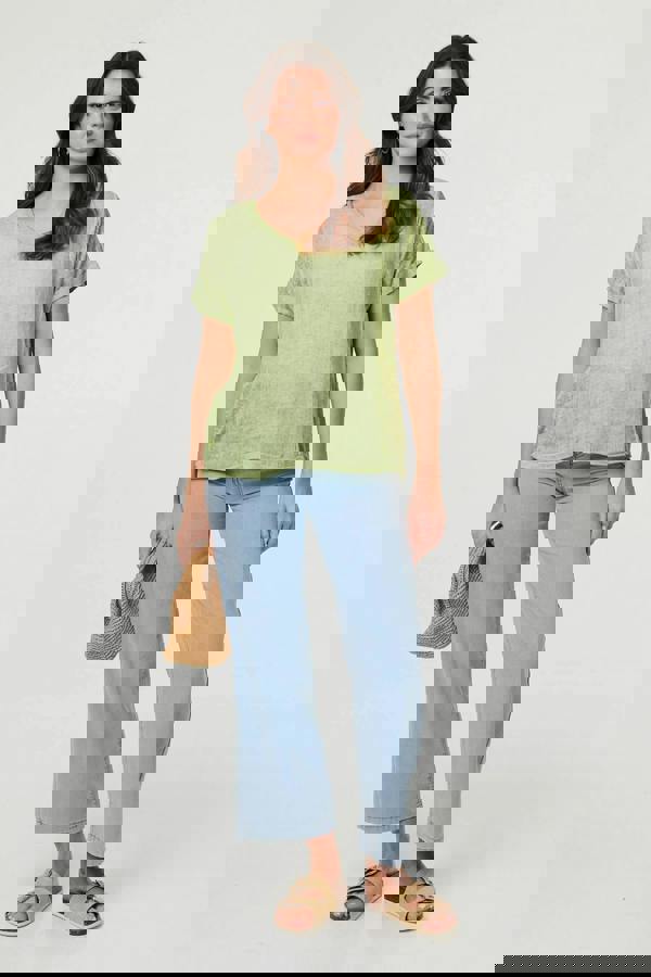 Green | Relaxed Short Sleeve Scoop Neck Top