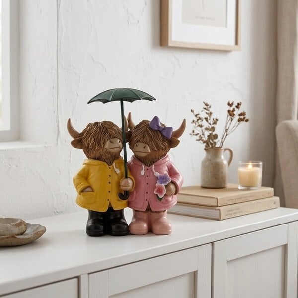 Garden Greatness Highland Cows With Umbrella Ornament