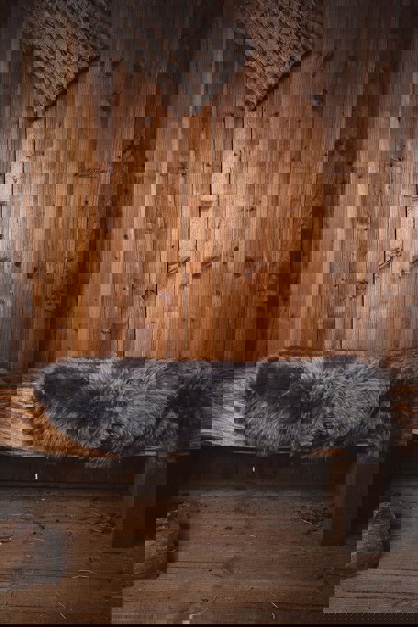 New Zealand Sheepskin | Long Wool | 80 cm Black