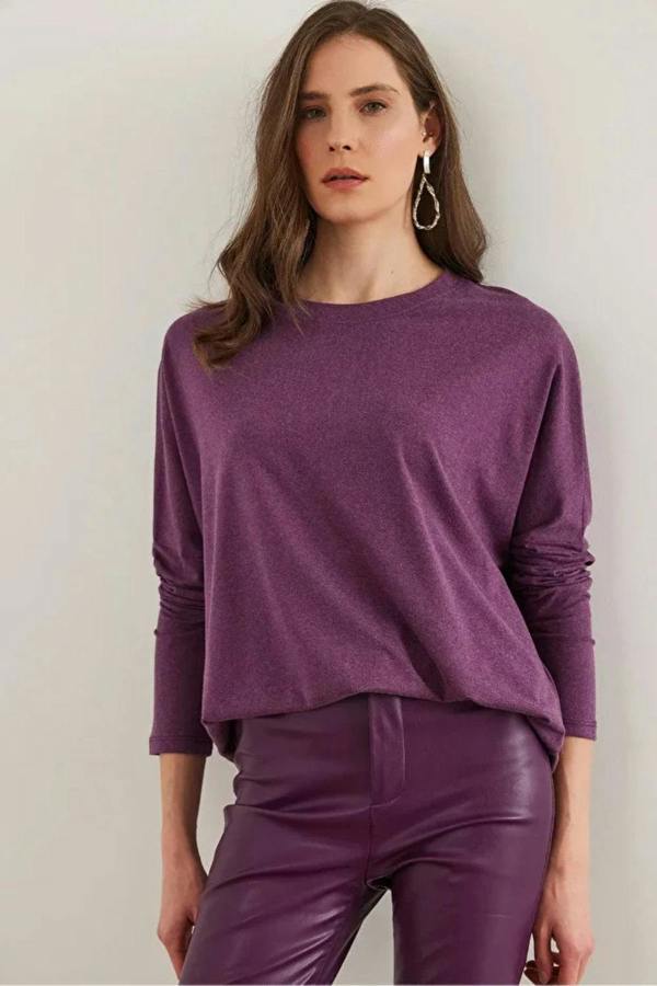 Hoxton Gal Crew Neck Batwing Wool Sweater