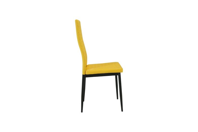 Outdoor Living New York Dining Table with 4 Emily Leather Chairs