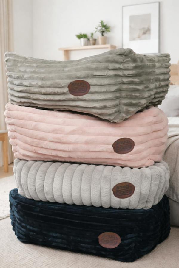 Alaska Orthopaedic Dog Bed - Faux Fur & Memory Foam UK Made - Dog Beds for dogs Snug and Cosy Pets