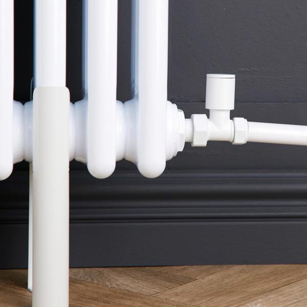 Flode Straight Round Manual Radiator Valve Pack | 15mm x 1/2″ | Matt White