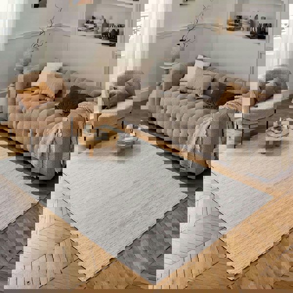 beige-cream colours, striped design, stain-resistant, Cosy comfort rug.