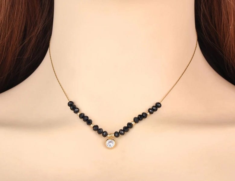 The Colourful Aura Black Crystal Round Zircon Charm Minimalistic Mangalsutra Necklace