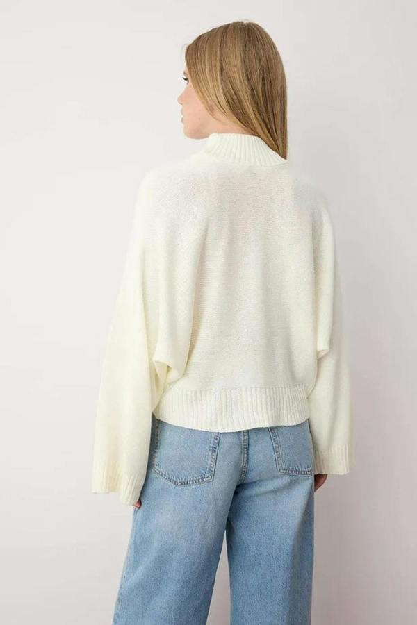 Hoxton Gal Oversized Flared Sleeve Knit Sweater