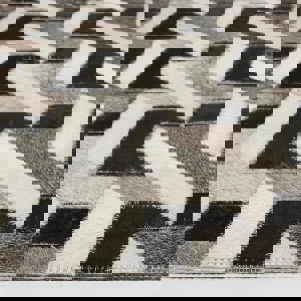 HOMESCAPES Grey & Black Geometric Leather Rug, 90 x 150 cm