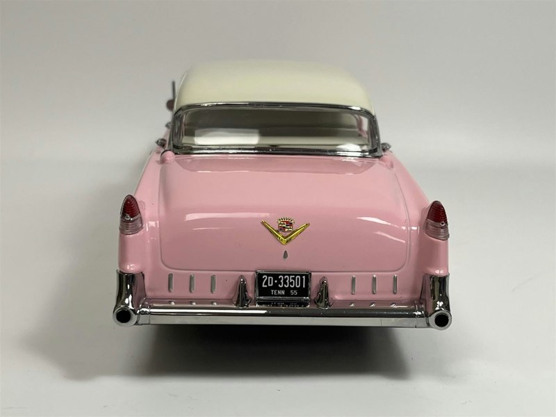 Greenlight Elvis 1955 Cadillac Fleetwood Series 60 1:18 Greenlight 12950