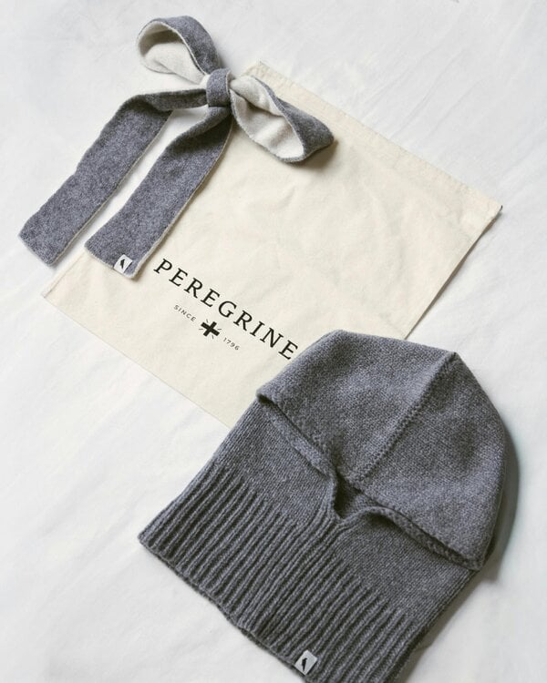 Peregrine Clothing Avening Hood & Skinny Scarf Set