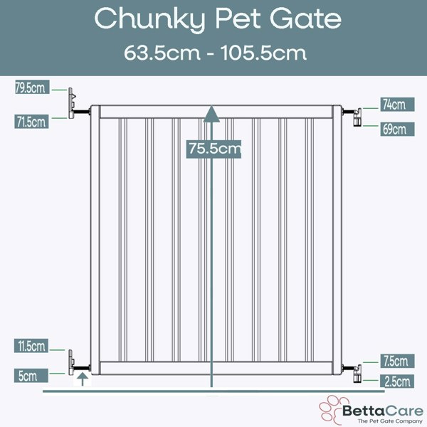 Bettacare Chunky Wooden Screw Fit Dog Gate, 63.5cm - 105.5cm, Black, Wooden Dog Gate Gate, Screw Fit Pet Stair Gate, Puppy Gate