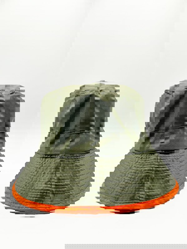 SVNX ARCHER Nylon bucket hat with contrast trim and drawstring in moss