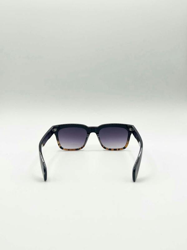 Square Sunglasses in Black Leopard - svnx