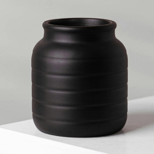 Leaf Black Vase Planter 13 x 13 x 14cm