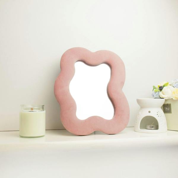 Rose blush soft squiggly mirror, heart-shaped reflective opening