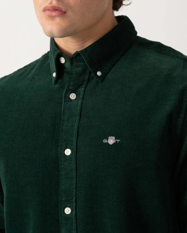Collar detail of GANT Mens Regular Fit Corduroy Shirt - 374 Tartan Green