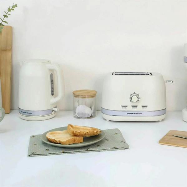 Hamilton Beach Ella 1.7L Kettle - Matte Latte