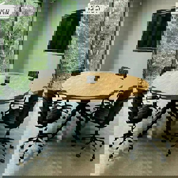 TRL Furniture Sleek & Slender Round&nbsp;Meeting Room Table