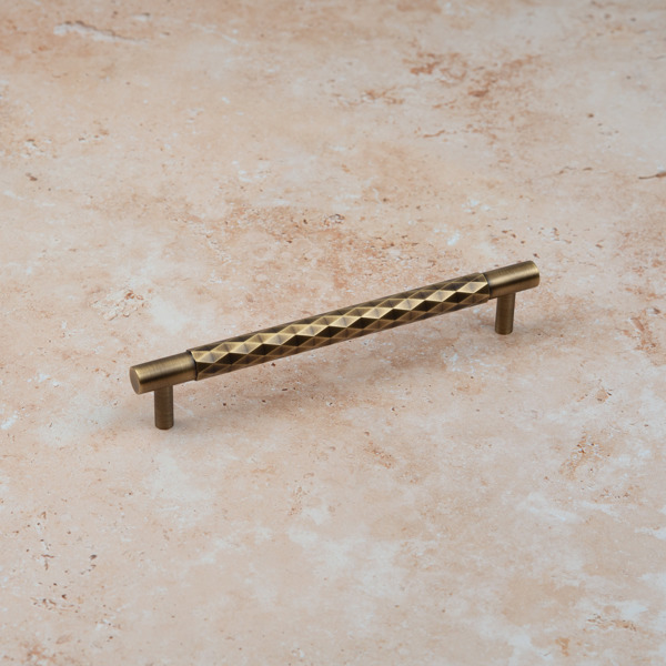 Handle & Home Antique Brass Diamond Cut Pulls