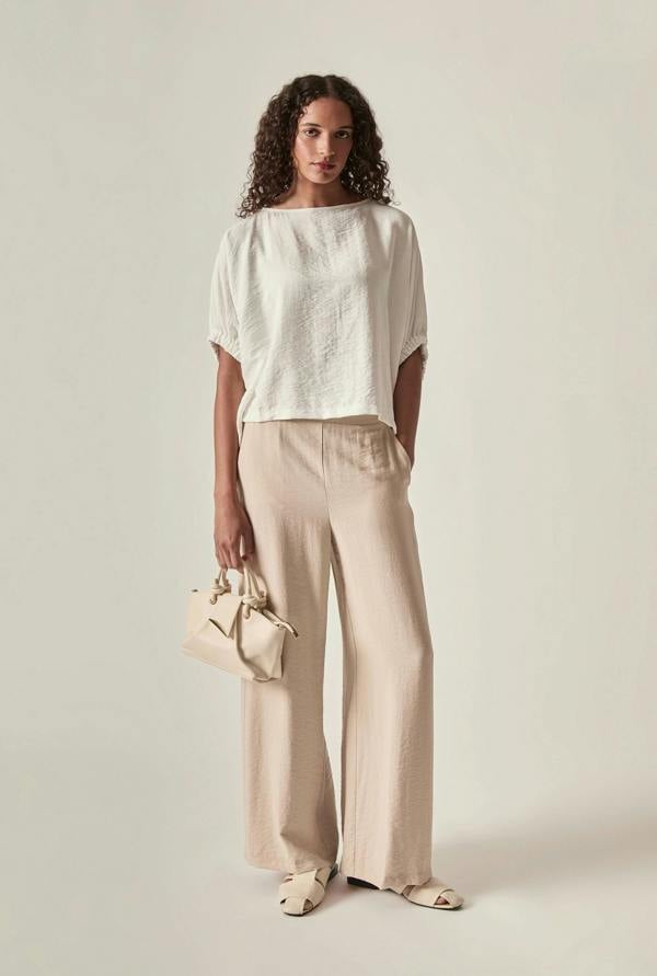James Lakeland Relaxed Gathered Sleeve Top – Cream