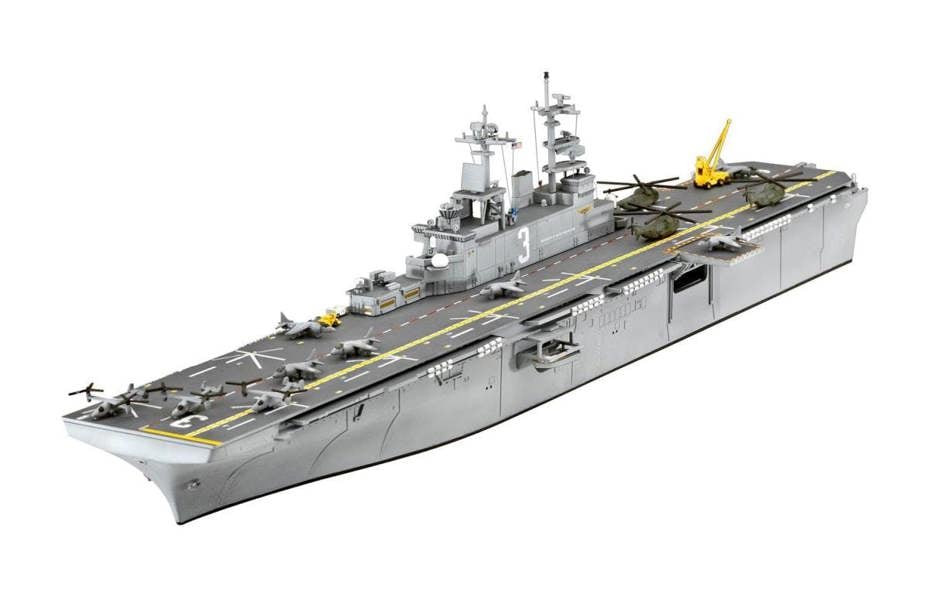Revell US Assault Carrier USS Wasp (1:700 Scale)