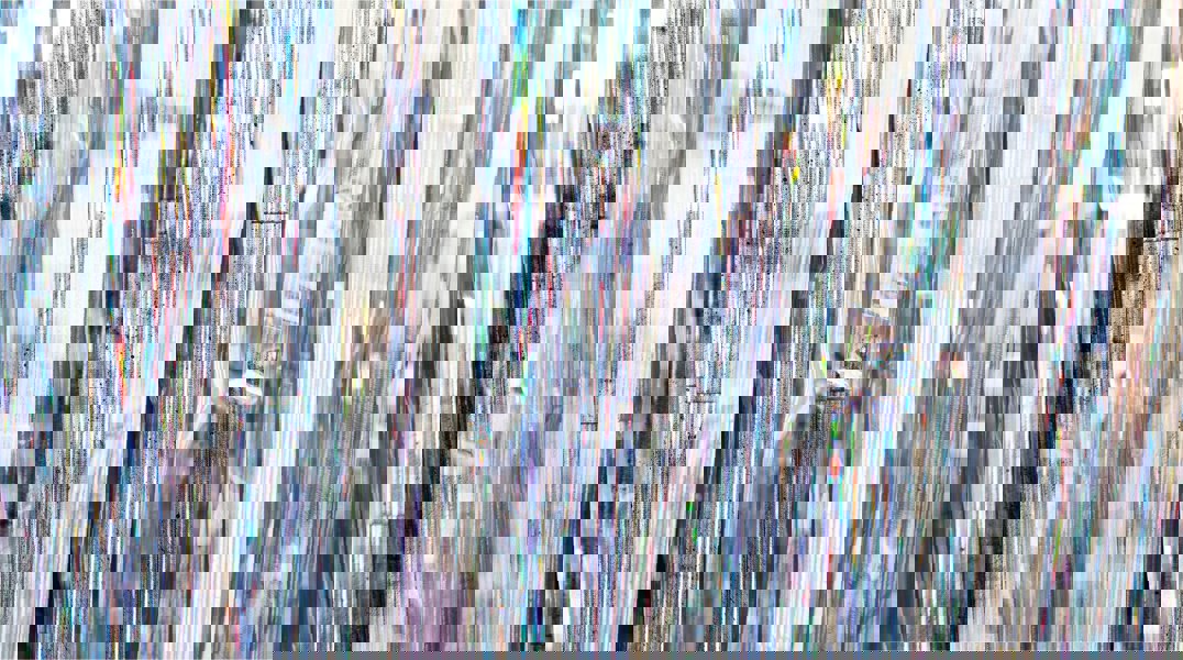 Cheetah Shimmer Tinsel Curtain, 3M x 1M Silver