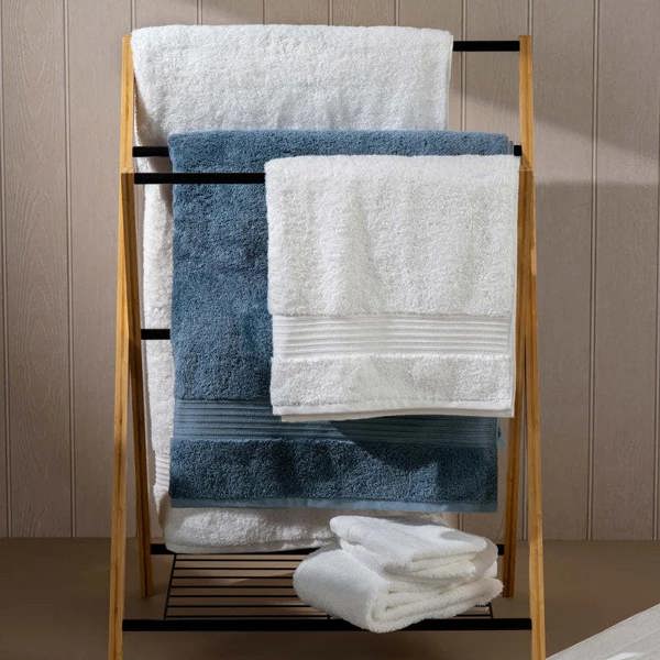 Special Buy White Egyptian Cotton Bath Sheet bedroom detail 3 | Soak and Sleep