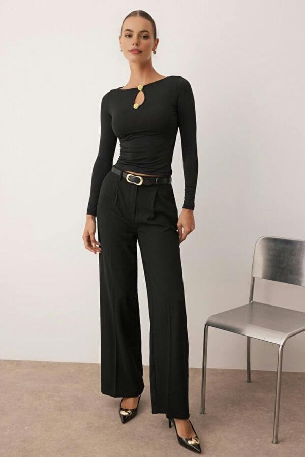 WOVCOR Accessory/Cut out Detailed Long Sleeve Fitted Knit Blouse