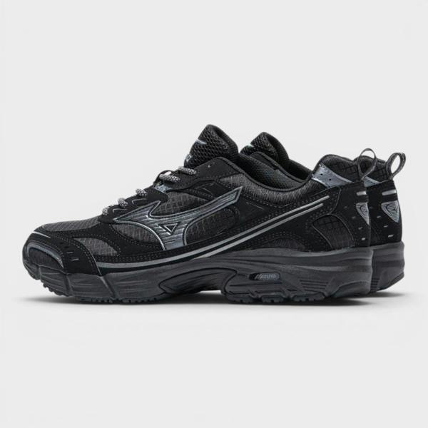 Mizuno MXR Ripstop Pack Black Metallic Grey