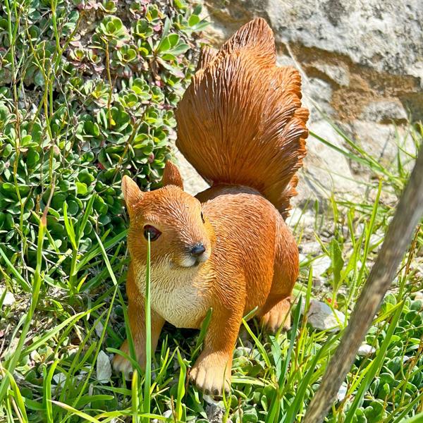 Ferncrest Trading Realistic Red Squirrel Garden Animal Ornament