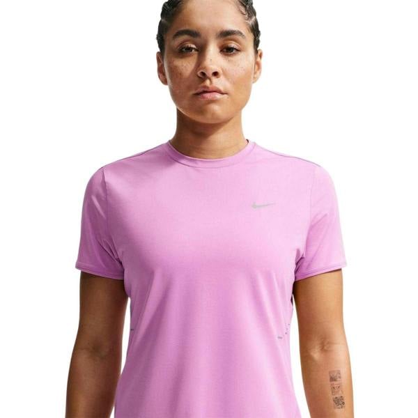 Nike Womens/Ladies Swift Dri-FIT Running T-Shirt - Magenta - 