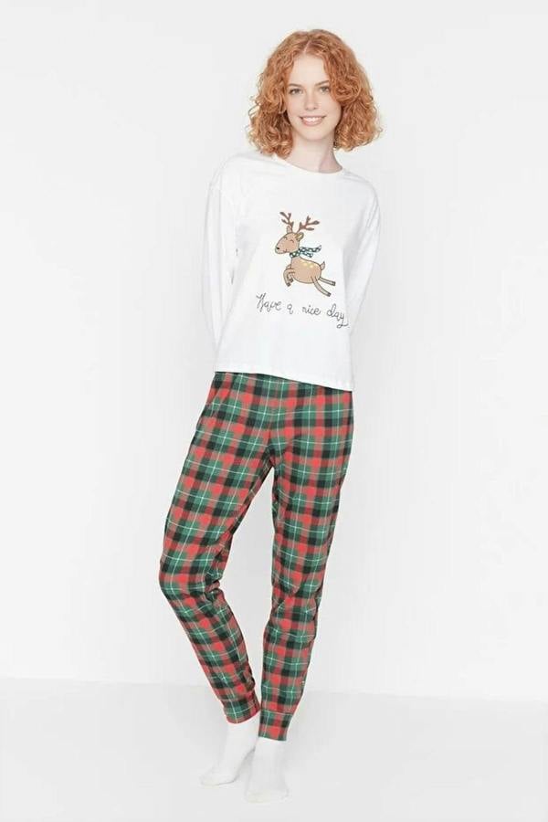 WOVCOR 2-Piece 100% Cotton Christmas Themed Knit Pajama Set