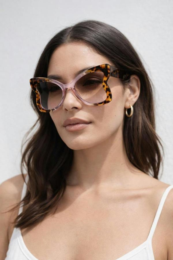 SVNX Oversized Butterfly Sunglasses In Pink Brown Leopard