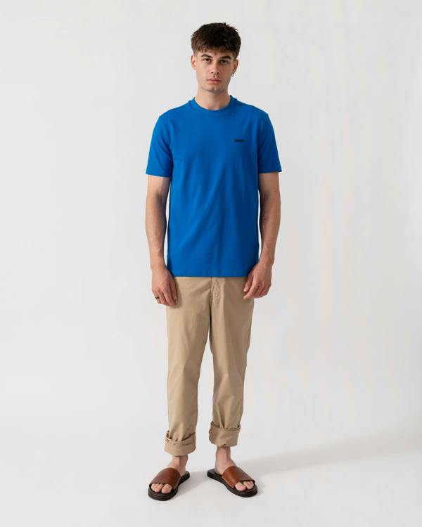 BOSS Green Tee Mens Stretch Cotton T-Shirt with Contrast Logo - Medium Blue 429 full length