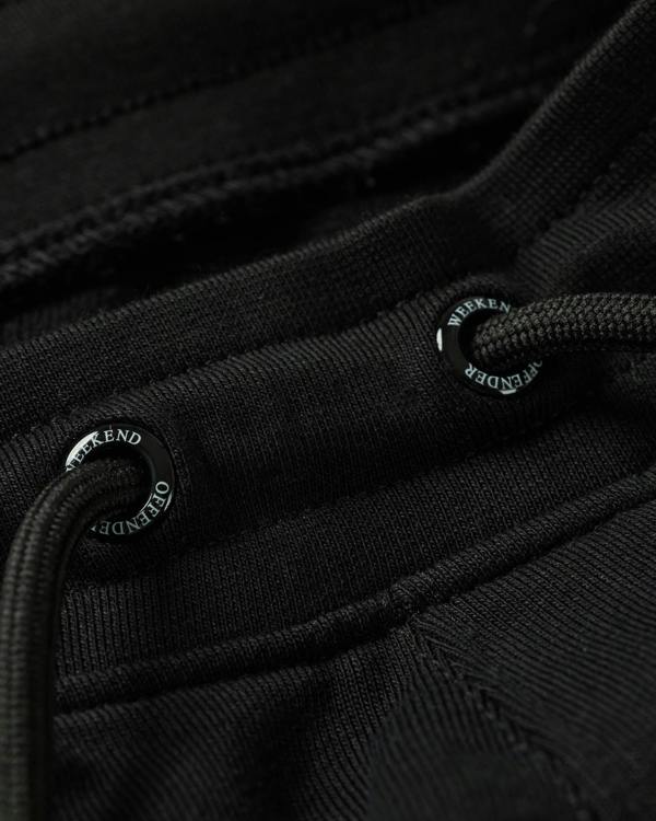 WEEKEND OFFENDER Hawkins Jogger Shorts - Black
