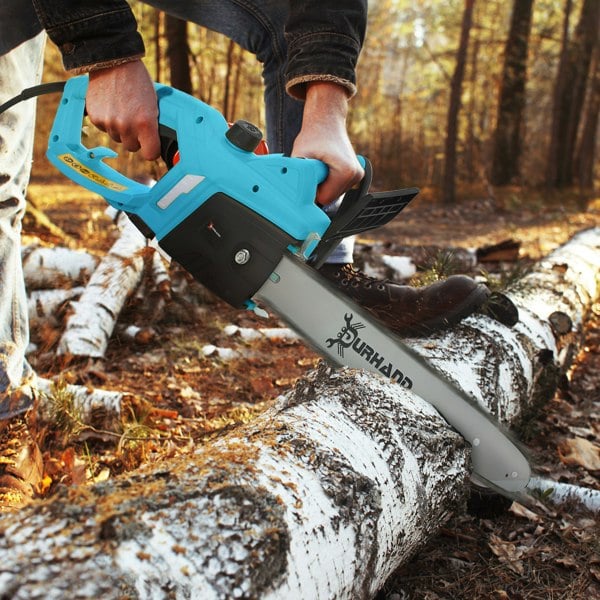 Chainsaw